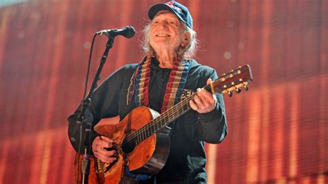 Willie Nelson, Neil Young among Farm Aid 2019 headliners | CTV News