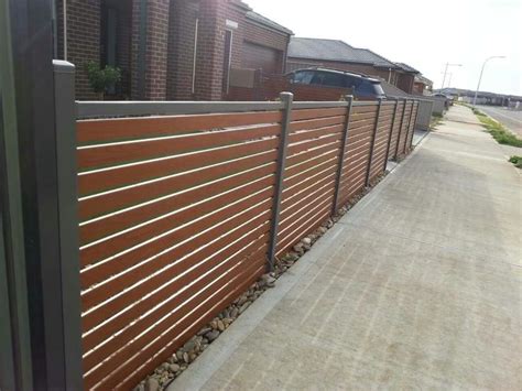 Amazing Home Fence Color Design Ideas Matchness Fence Design