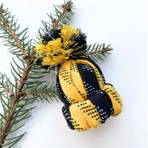 Hockey Ornament Skate Lace Hockey Toque Christmas Decoration ...