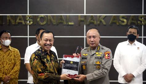 Komnas Ham Serahkan Hasil Investigasi Kasus Pembunuhan Brigadir J Ke