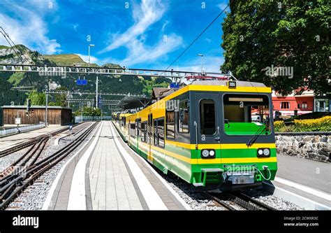 Lauterbrunnen Valley Switzerland Hi Res Stock Photography And Images