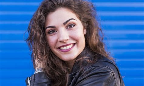 Dating Italian Women: Everything You Need to Know