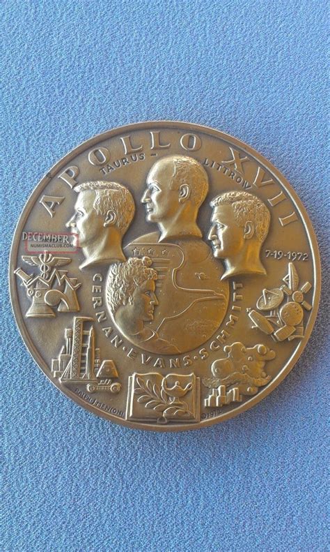 Bronze Apollo Xvii Medal Last Lunar Landing