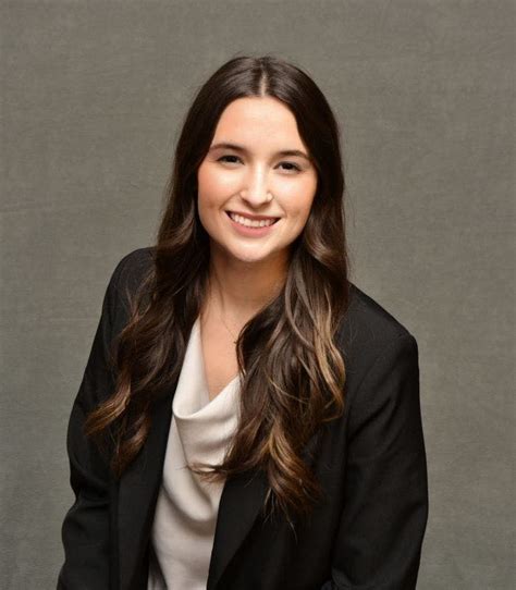 Emily Smith Apprentice Funeral Director And Embalmer Spring Grove