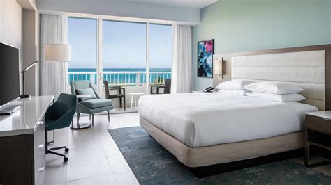 Rooms & Suites | Hilton Caribe