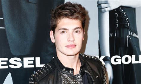 Gregg Sulkin Shows Off His Ripped Shirtless Body At A Soccer Game