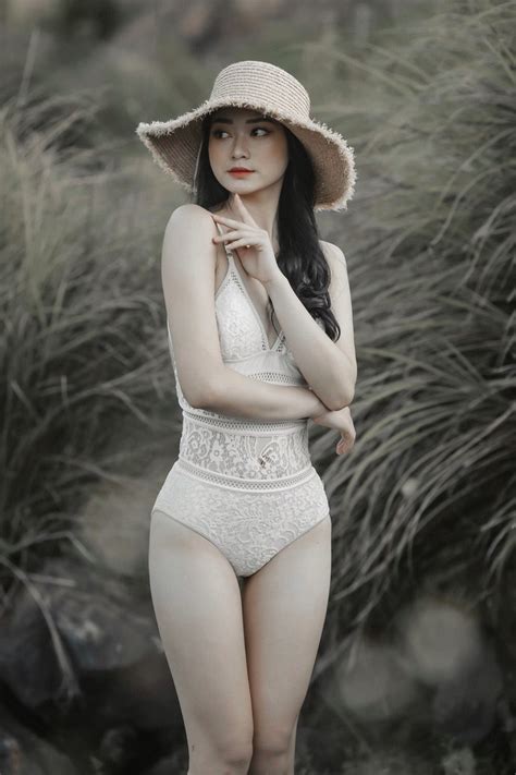 Nữ hoàng nội y thi Hoa hậu Việt Nam body đỉnh cao với loạt bikini liệu có là thế mạnh