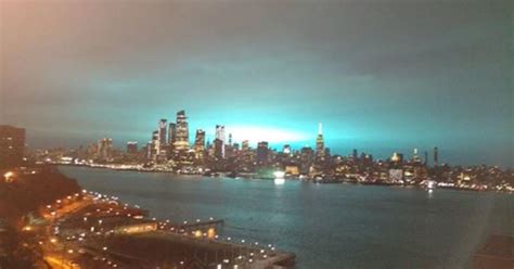 Con Edison Transformer Explosion In Queens Lights Sky Social Media