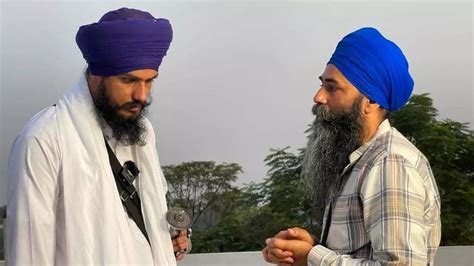 Amritpal Singh S Aide Papalpreet Singh Arrested By Police From Hoshiarpur India News Times Now