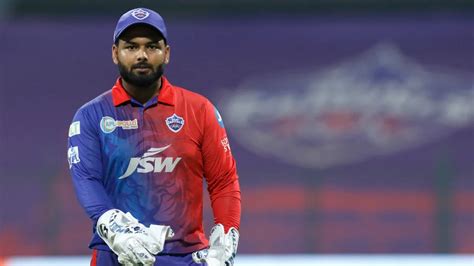 Ipl 2022 Dc Vs Rr Rishabh Pant Fined 100 Per Cent Of His Match Fee Dc Assistant Coach Banned