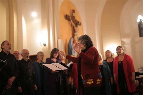 Encuentro de coros en una parroquia acústicamente mejorada La Semana