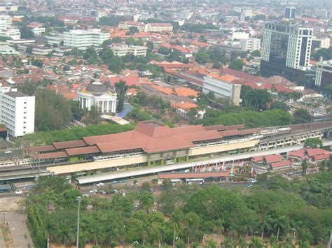 Stasiun Gambir ~ Indonesia's Railway