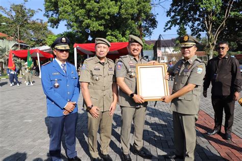 Pj Bupati Garut Apresiasi Peran Satpol PP Satlinmas Dan Damkar Dalam