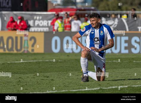 Tiquinho Soares Hi Res Stock Photography And Images Alamy