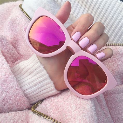 Pin By Constance On Pink Pink Sunglasses Cute Sunglasses Sunglasses Women