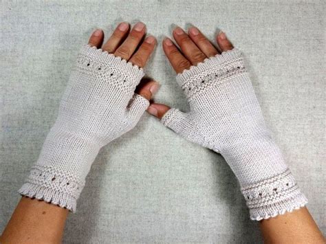 Stilvolle Fingerlose Handschuhe Mit Perlen Frostpfoetchen