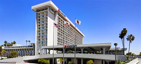 Hotels near LAX Airport | Los Angeles Airport Marriott