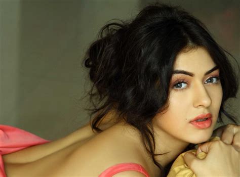 Hansika Motwani Hot Unseen Leaked Photos And Video Reckon Talk