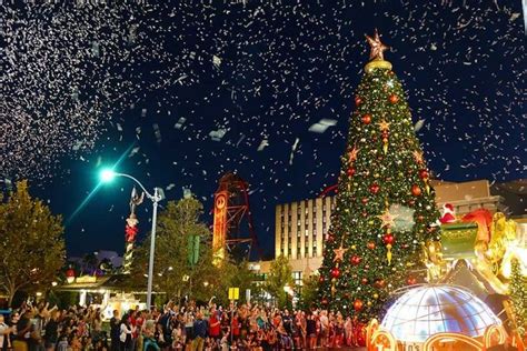 A Froggy Festive Guide To Christmas At Universal Orlando Resort