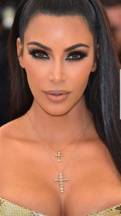 Pin By 0372 æ On Make Up Kim Kardashian Makeup Looks Kim Kardashian