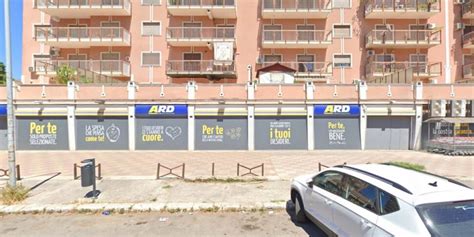 Palermo Armato Di Forbici Rapina Un Supermercato In Via Beato Angelico