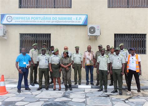 Oficiais Dos Servi Os Prisionais Do Namibe Efectuam Visita Empresa