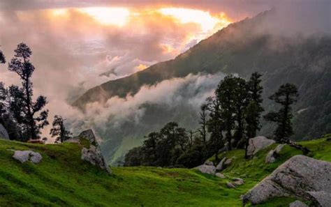 Himachal Pradesh हिमाचल में ट्रिप का बना रहे हैं प्लान तो घूमें ये 5 जगह