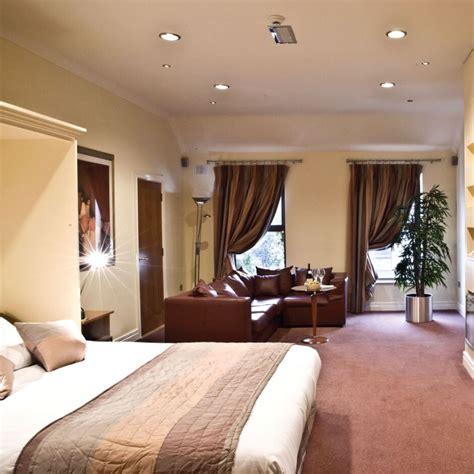 Oranmore Lodge Hotel, Conference and Leisure Centre, Galway - This is Galway