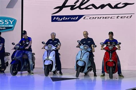 Foto Yamaha Grand Filano Hybrid Connected Meluncur Harga Mulai Rp