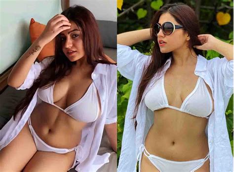 Simran Kaur Stuns In White Bikini Filmy19