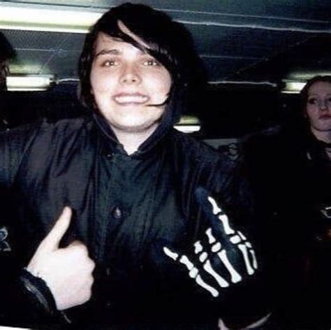 Gerard Way Gerard And Frank Emo Bands Music Bands My Chemical