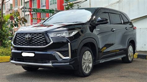 Toyota Kijang Innova Zenix Hybrid Q Modelista Tss Hitam