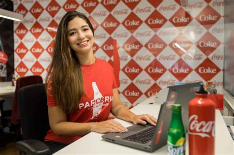 Inscrições nas vagas de estágio da Coca Cola terminam nesta quarta 16