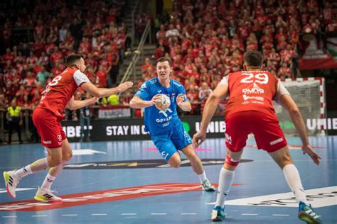 EHF Liga Mistrzów Nafciarze pokonali węgierski Veszprem Kronika24 pl