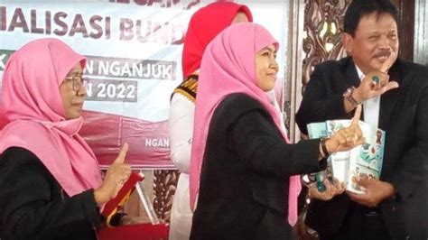 Tingkatkan Kualitas Pendidikan Anak Nganjuk Yuni Marhaen Djumadi