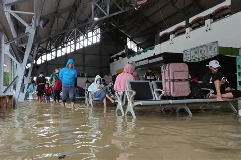 Semarang Banjir Ganjar Pranowo Minta Bmkg Rekayasa Cuaca Genpi Co