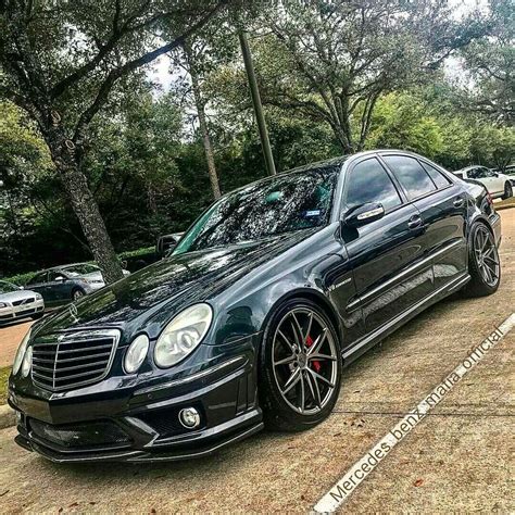 Mercedes E55 Amg W211 Mercedes E55 Amg Custom Mercedes Benz Mercedes Benz Autos Bugatti