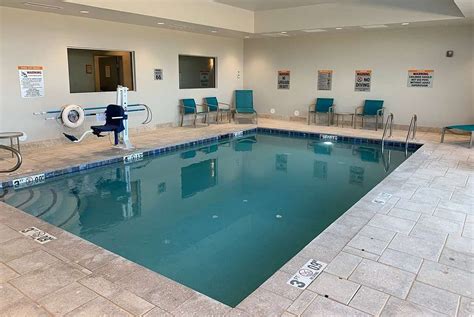 La Quinta Inn & Suites by Wyndham Holbrook Petrified Forest Pool ...