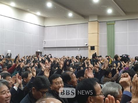 대구경북 통합신공항 이전주변지역 3천억 지원군위·의성군 주민설명회 관심 집중