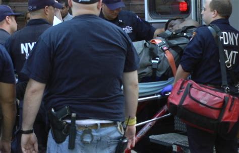 Cops Use Taser On Naked Man With Knife In Harlem Playground SEE VIDEO New York Daily News