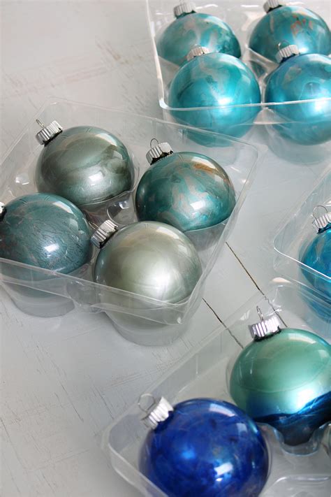 How To Make Alcohol Ink Ornaments Dans Le Lakehouse