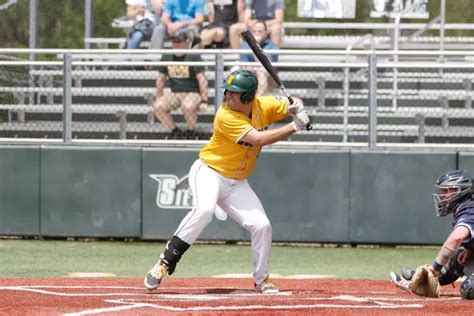 Baseball Falls in 2023 Opener - Siena College Athletics