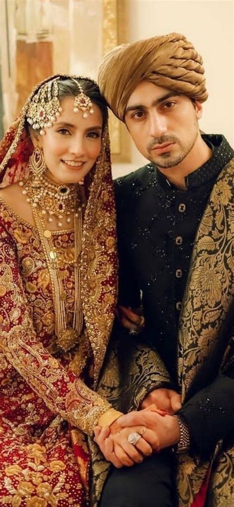 Pakistani Wedding Wear For Barat Bride And Groom Pakistani Wedding