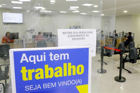 Agência do Trabalhador vai além da ajuda na busca por emprego Agência