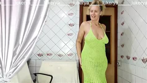 Breasts And Tummy Knit Up Nude Pics XHamster