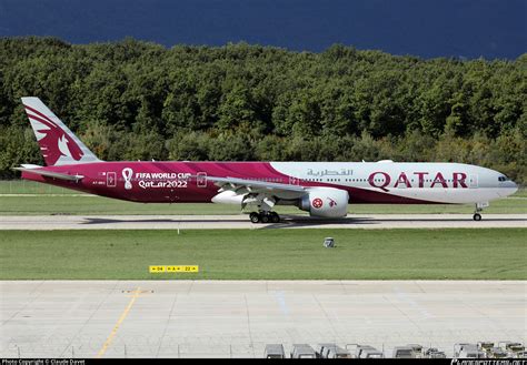 A Bec Qatar Airways Boeing Dzer Photo By Claude Davet Id