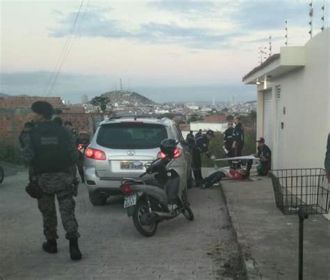 Advogado Executado A Tiros Na Frente Da Esposa E Filha Veja O V Deo