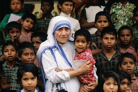 Remembering Mother Teresa The Kolkata Saint On Her 108th Birth