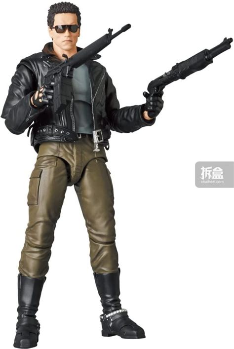 Mafex 终结者电影版 T 800 The Terminator 可动人偶 拆盒