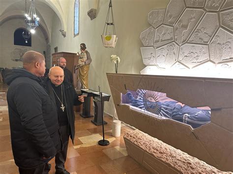 Il Cardinale Nigeriano Okpaleke In Visita Al Santuario Della